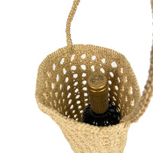 Charger l'image dans la galerie, WINE Bag Canned