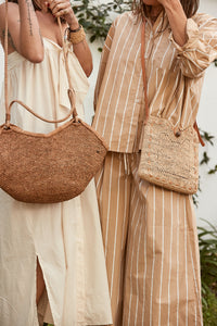AINA M Sac
