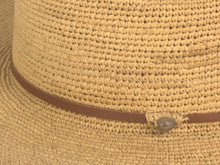Charger l'image dans la galerie, ELYA Tan Leather Chapeau